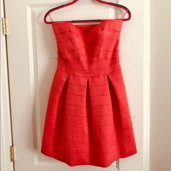 Express Coral Strapless Dress - Picture 1 of 3